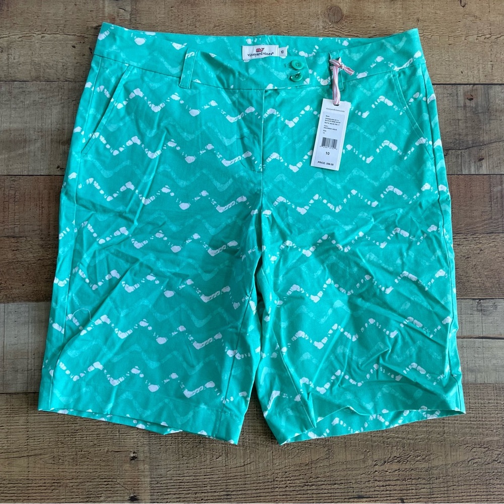 Vineyard Vines Bermuda Shorts Batik Wave Aqua White Women Size 10 NEW with Tags